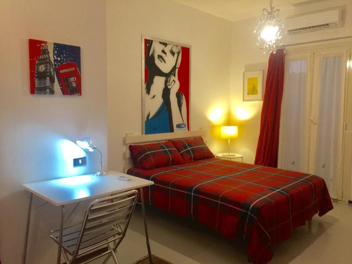 Short Let Hotel Олбия Екстериор снимка