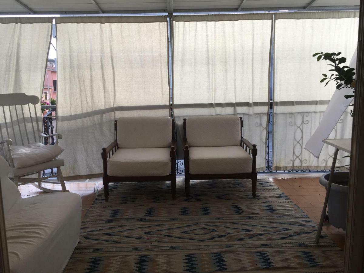 Short Let Hotel Олбия Екстериор снимка